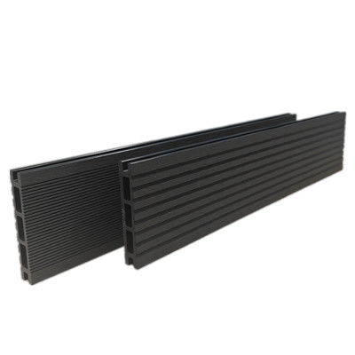 방수 WPC 바닥재 길이가 길고 낮은 유지 보수 솔루션 표면 샌드 길이 5m