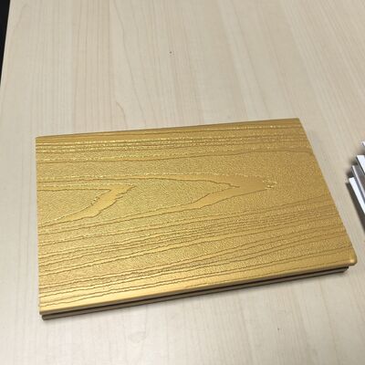 럭셔리한 PATINA GLIMMER GOLD 데크가 있는 금속 WPC 패널