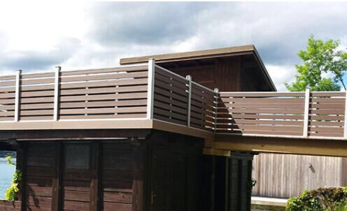 사무실 안뜰을 위한 무광택 마감 WPC 펜싱 패널 간편한 청소