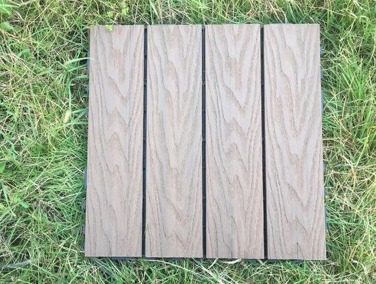 도매 DIY WPC 데크 타일 30*30CM 주거용 내구성 야외 바닥재